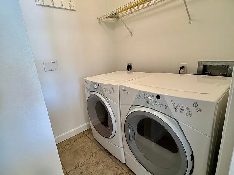 1869 Shay Lin Ct — Photo 10