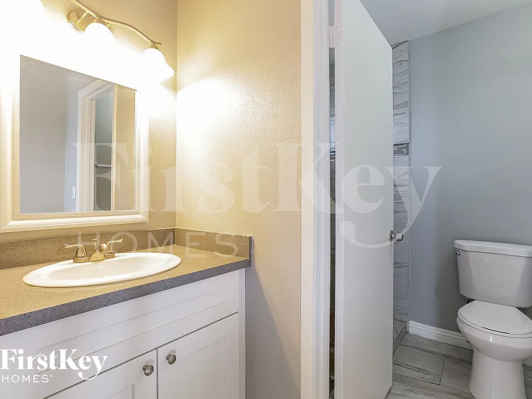 3763 E Hacienda Ave — Photo 13