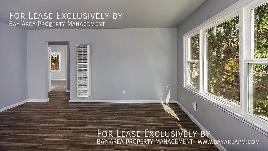 Remodeled 2bd/1ba duplex in beautiful Redwood City! — Photo 4