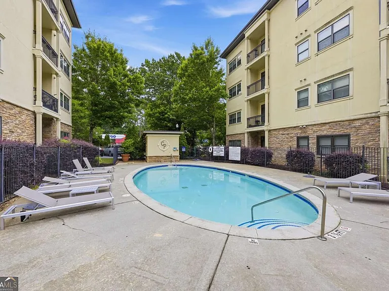 2240 Cheshire Bridge Rd NE #205 — Photo 17