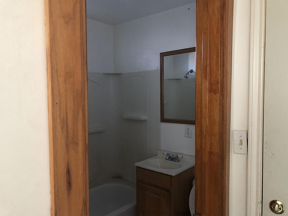 2nd image of 1403 N Emporia St APT 205