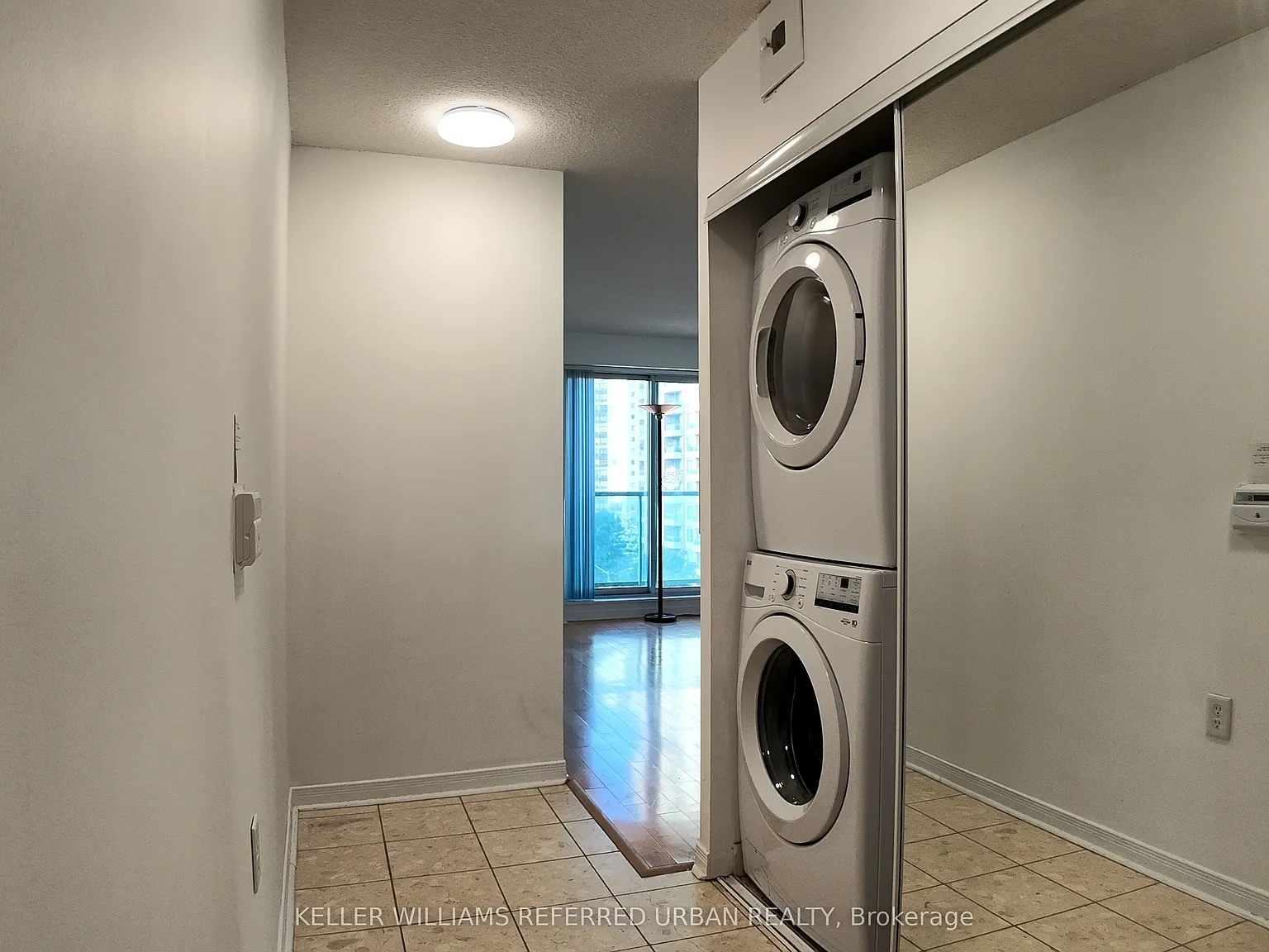 2 bed, $2,800 — Photo 2