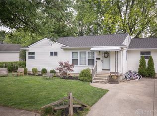 499 Travis Dr, Dayton, OH 45431
