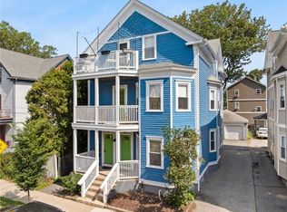 202 Rochambeau Ave #2, Providence, RI 02906