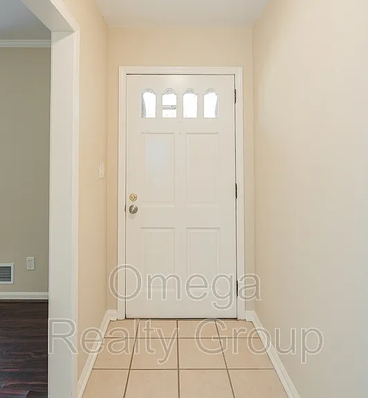 1313 Oak Ter — Photo 6