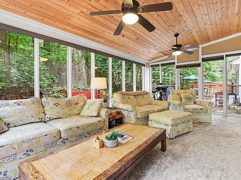 4125 Weaver Dr — Photo 24