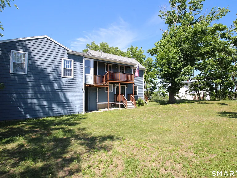 135 Ridgeley Ave — Photo 15