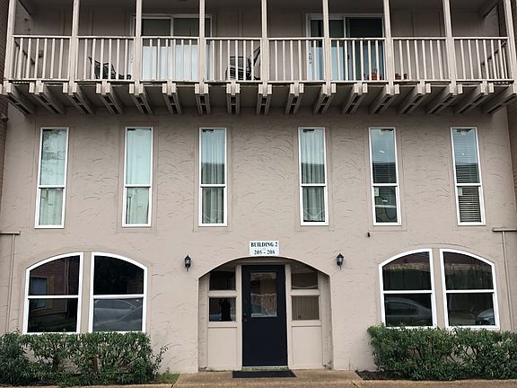 2nd image of 215 Post Office St APT 208
