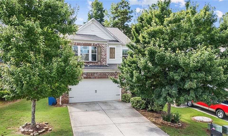 1st image of 523 Hardy Ives Ln