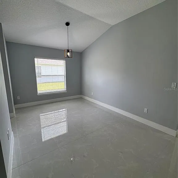 12 Reynolds Pl — Photo 12