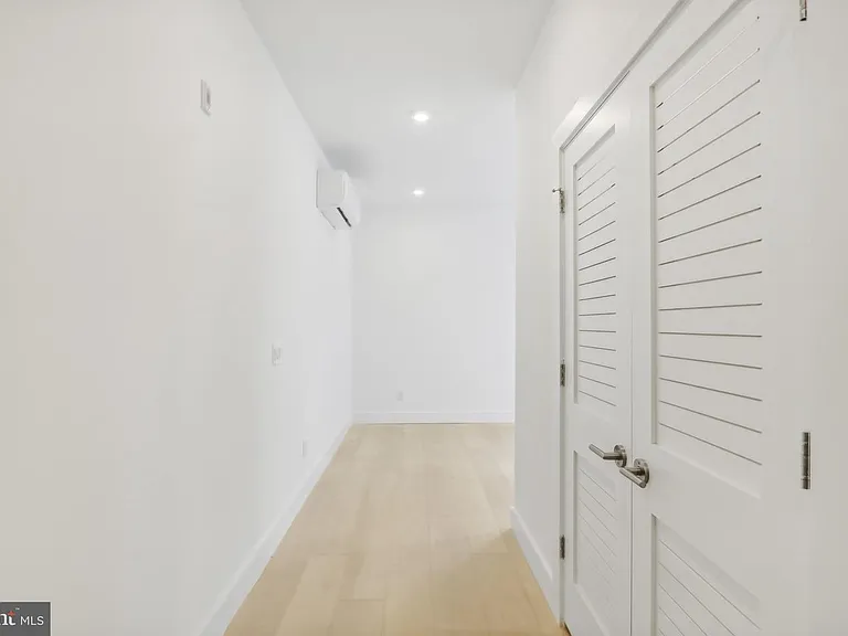 2406 Frankford Ave #3B — Photo 16