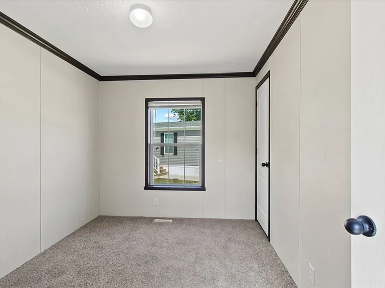 Lakeview Meadows — Photo 21