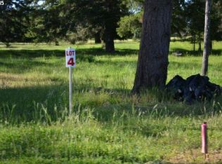 288 Jasmine Way, Roseburg, OR