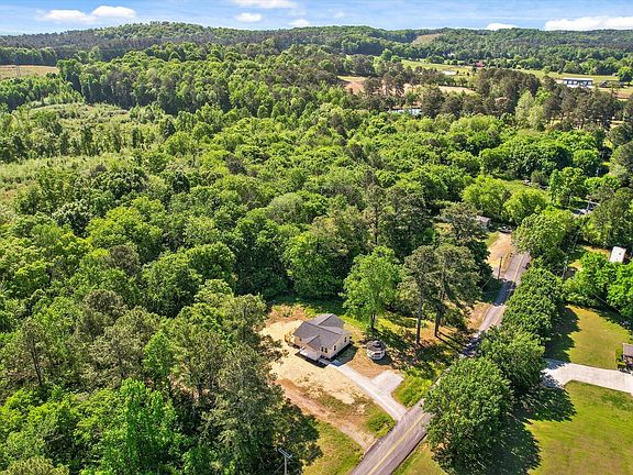5th image of 192 Prater Lake Rd NE