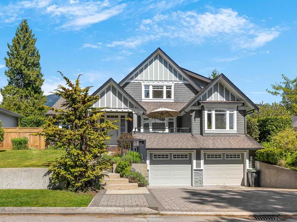 938 Beaumont Dr, North Vancouver, BC V7R 1P4