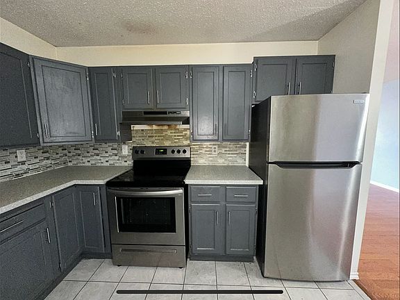 3rd image of 1660 Saint Marys Rd #10