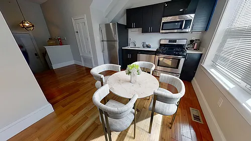 25 Caldwell St #1 Photo 1