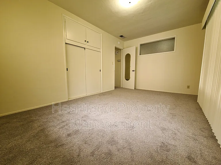 5123 Wilson St — Photo 5