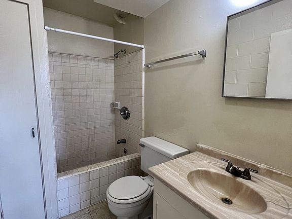 4th image of 1253 Matlock Ave APT 2