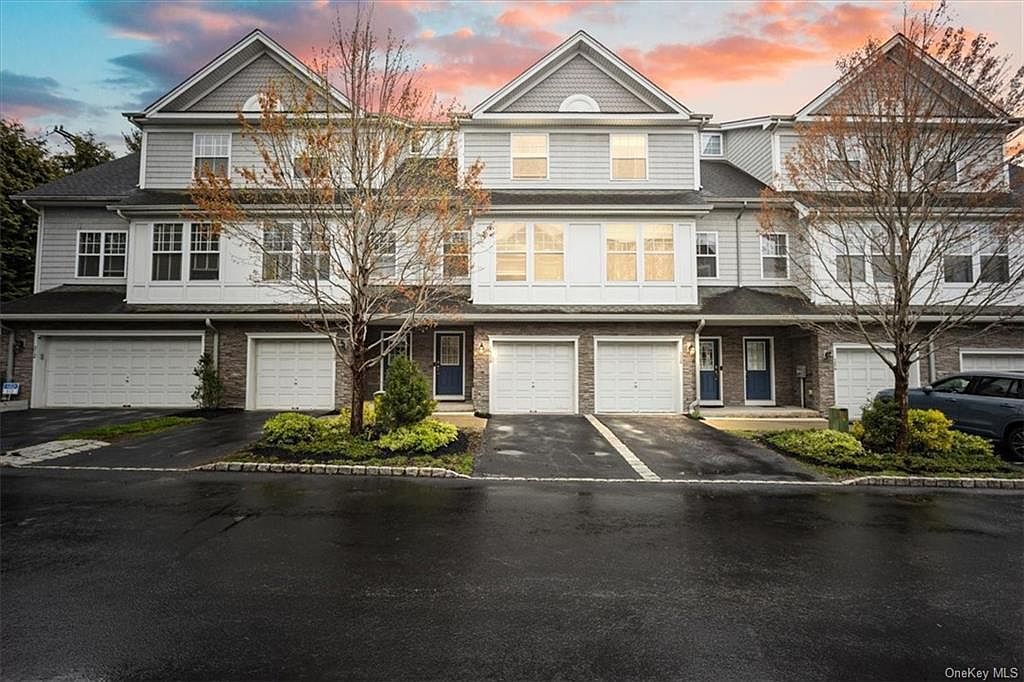 308 Bridgeview Drive, Poughkeepsie, NY 12601 MLS H6300924 Zillow