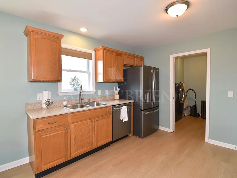 20 Walcott Ave — Photo 11