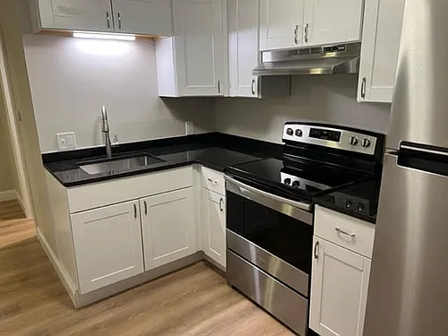39 Franklin St Photo 1