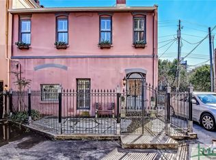 100 W Liberty Ln, Savannah, GA 31401