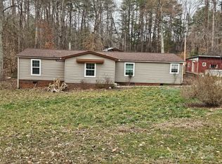 5691 Country Ln, Stanley, NC 28164