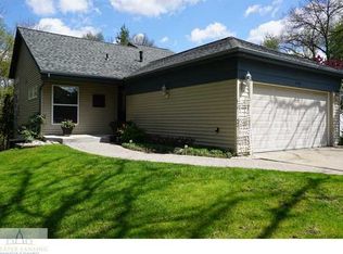 2520 Windbreak Ln, Lansing, MI 48910
