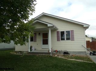 545 2nd St, Gering, NE 69341