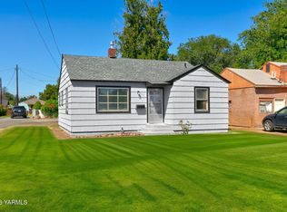 1010 S 8th Ave, Yakima, WA 98902