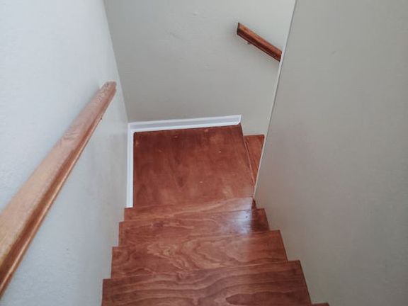 4th image of 801 NW Summercrest Blvd APT A