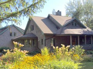 6 Acorn Ln, Harpswell, ME 04079