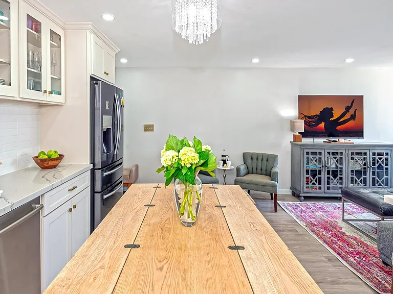 2452 Tusitala St #1202 — Photo 4