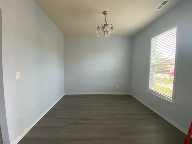 214 Glenhaven Ln — Photo 10
