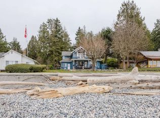 1537 McCullough Rd, Sechelt, BC V7Z0A5