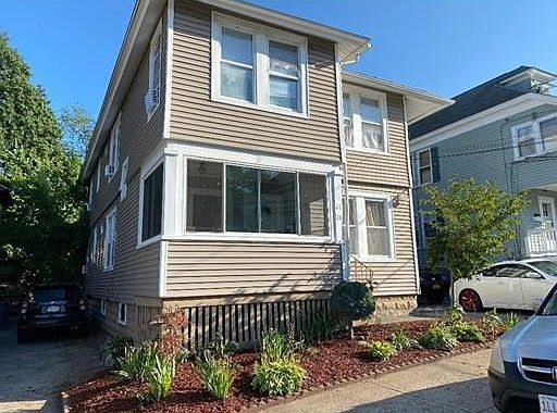 1st image of 26 Oakland Ave #28