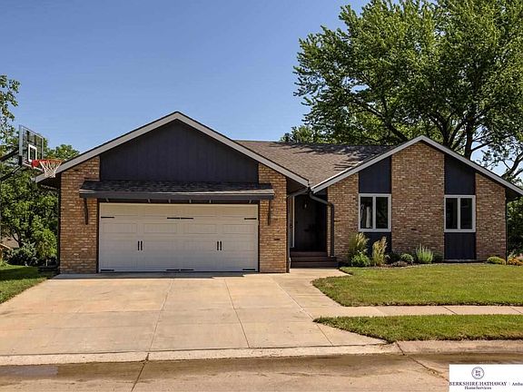 2nd image of 2027 N 124th Cir