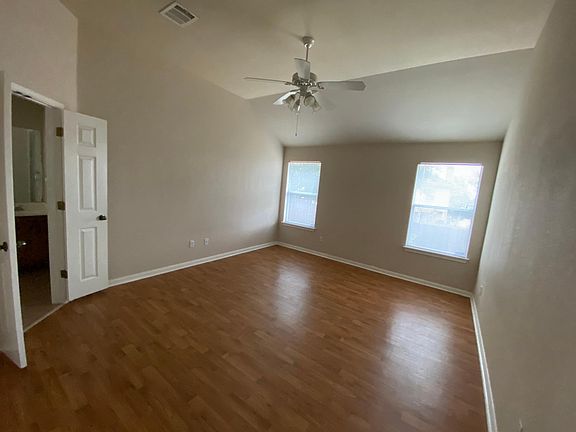 5th image of 9213 Pioneer Forest Dr