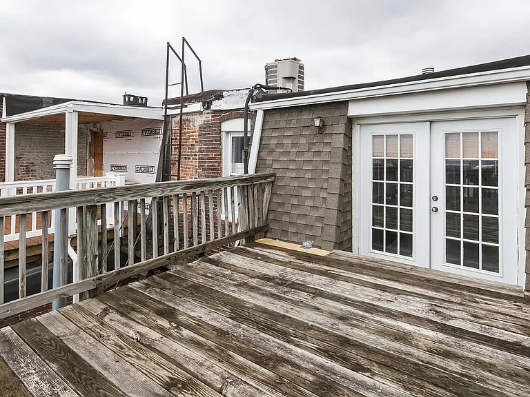 2205 E Baltimore St — Photo 37