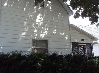 512 N Walnut St, Union City, OH 45390