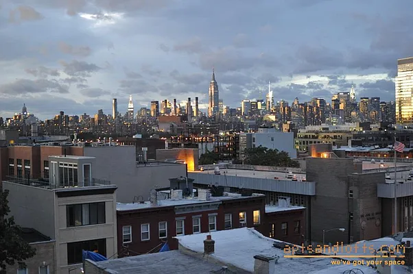 Rented by aptsandlofts.com | media 20