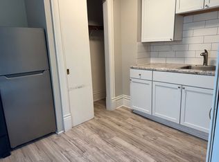 1944 E Washington Ave APT 3, Madison, WI 53704