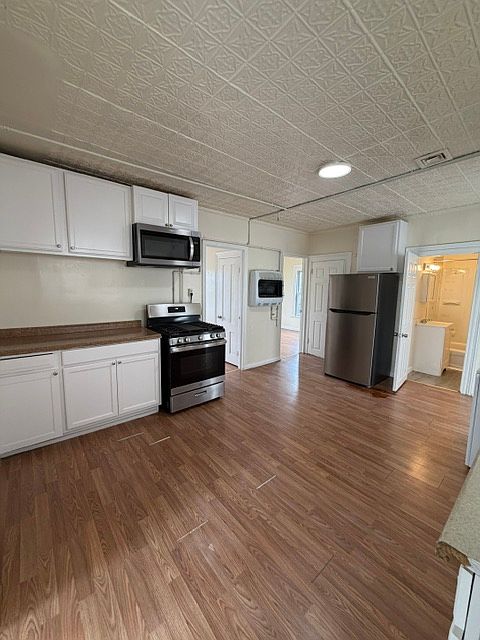 1st image of 11 Bergen St #2