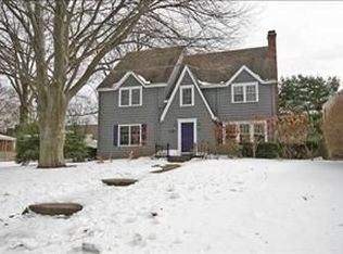 1101 W Charles St, Champaign, IL 61821