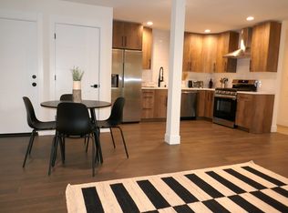 411 SW Thistle St #B, Seattle, WA 98106