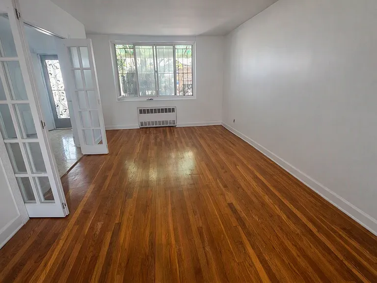 9504 23rd Ave — Photo 5