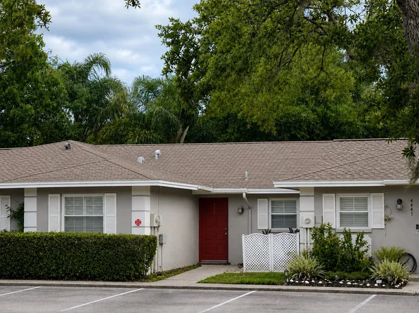 4443 W Humphrey St, Tampa, FL 33614