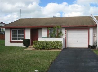 11777 SW 108th Ln, Miami, FL 33186