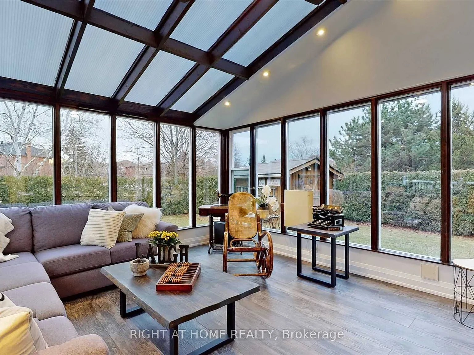 5 bed, $4,500 — Photo 4